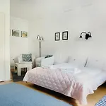 Bed & Breakfast Tusculanum Udvarhaz *