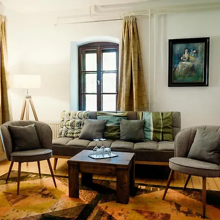 Tusculanum Udvarhaz Mindszentkálla