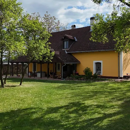 Couette-café Tusculanum Udvarhaz Mindszentkálla