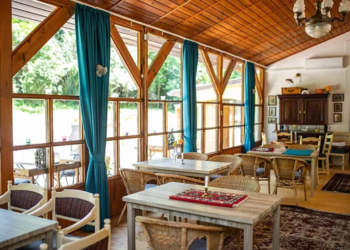 Tusculanum Udvarhaz Mindszentkálla